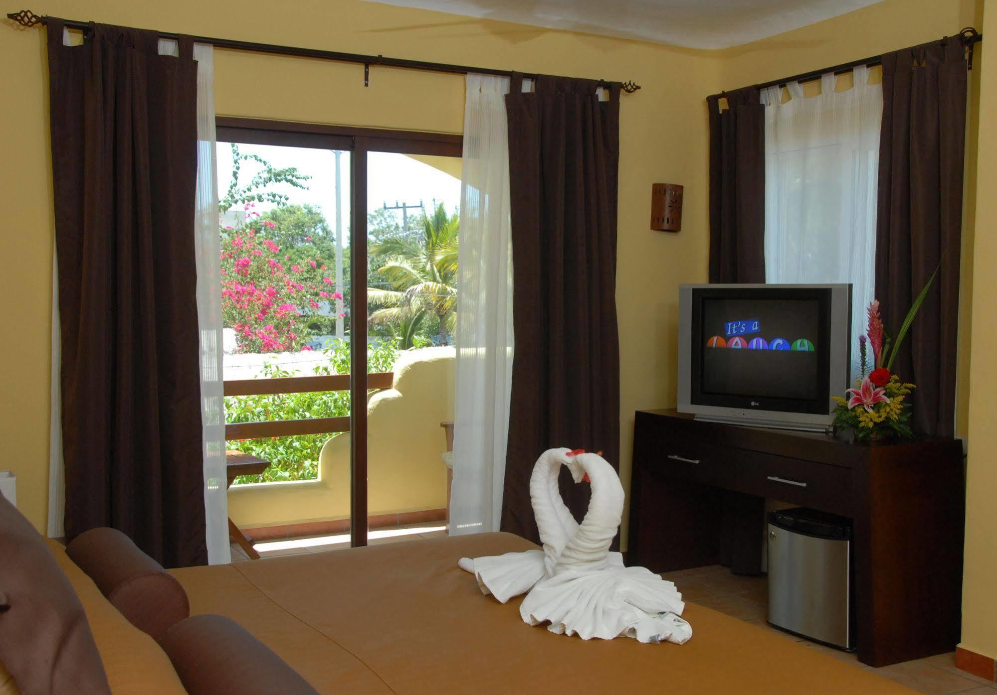 Hotel Riviera Caribe Maya Плая-дель-Кармен Экстерьер фото